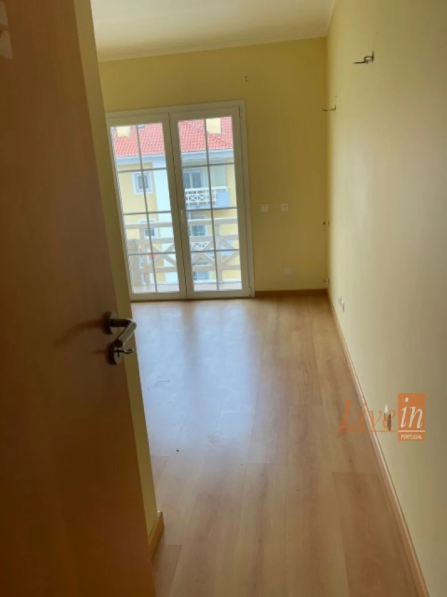 Apartamento T3 para Venda em Ericeira Foto 18