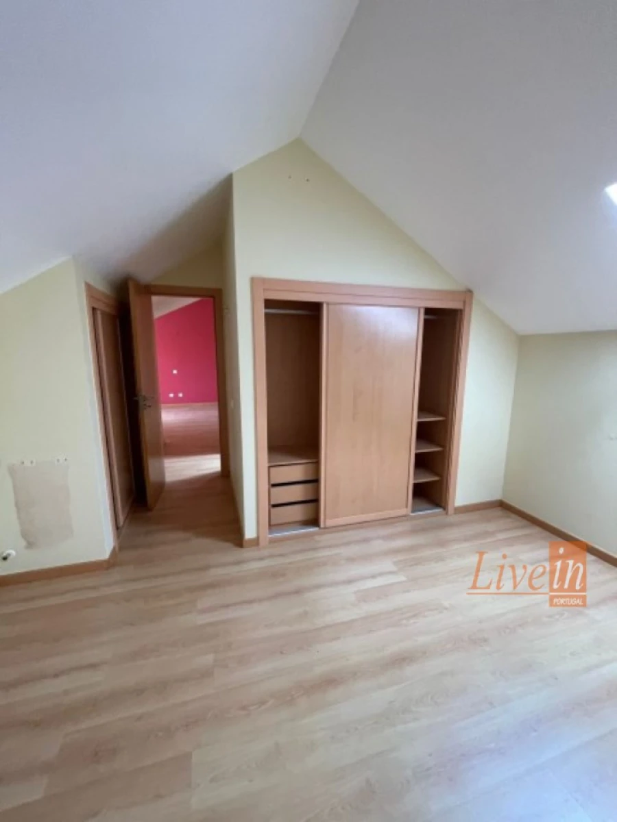 Apartamento T3 para Venda em Ericeira Foto 29