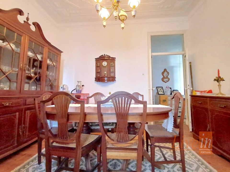 Apartamento T4 para Venda em Campo de Ourique Foto 7