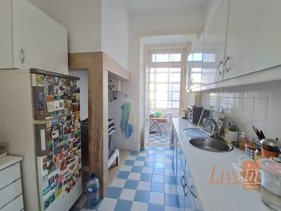 Apartamento T4 para Venda em Campo de Ourique Foto 12