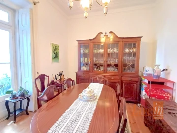 Apartamento T4 para Venda em Campo de Ourique