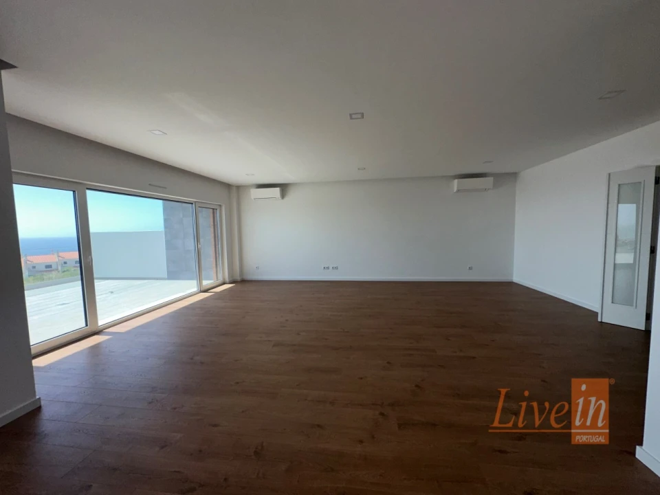 Apartamento T3 para Venda em Ericeira Foto 4
