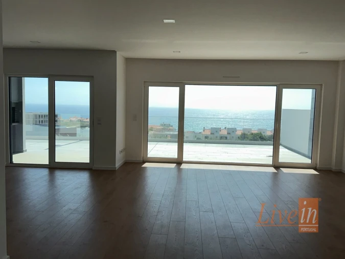 Apartamento T3 para Venda em Ericeira Foto 9