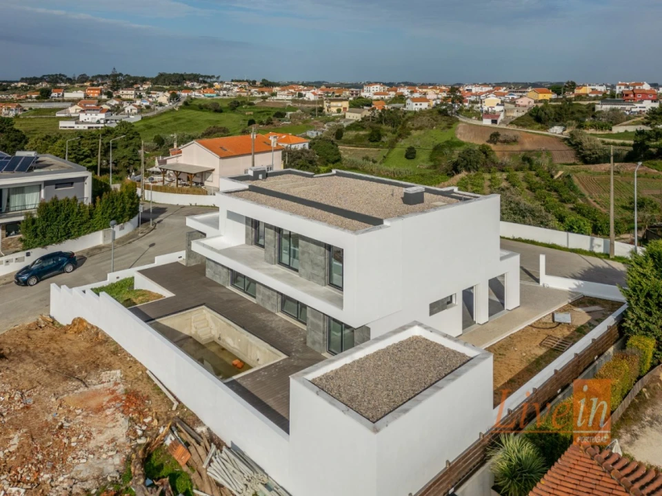 Moradia T4 para Venda em Ericeira Foto 4