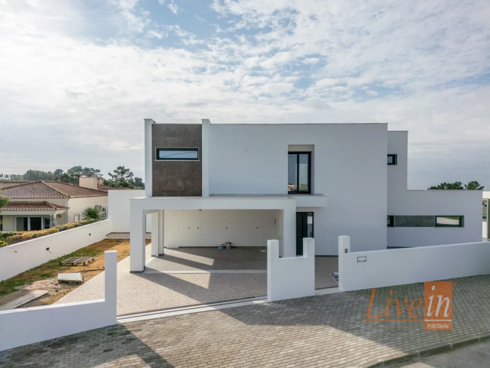 Moradia T4 para Venda em Ericeira Foto 19