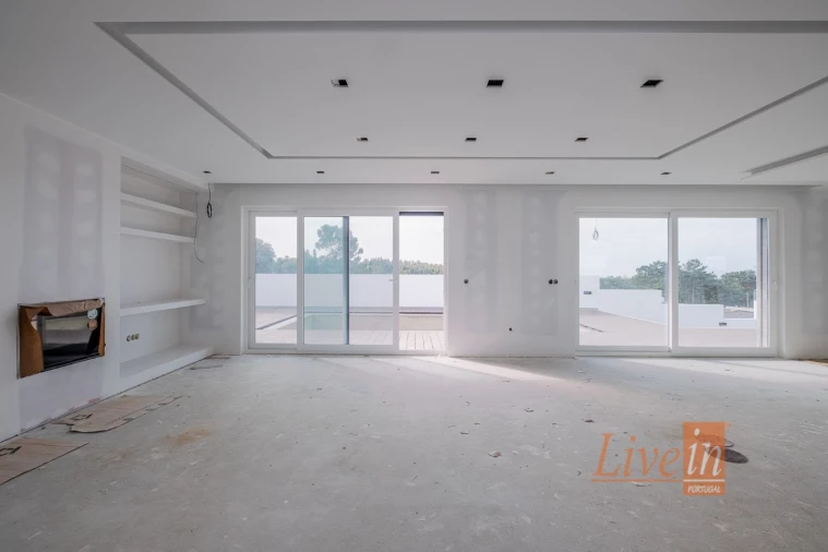 Moradia T4 para Venda em Ericeira Foto 10