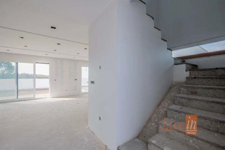 Moradia T4 para Venda em Ericeira Foto 11