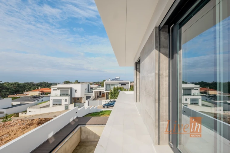 Moradia T4 para Venda em Ericeira Foto 16