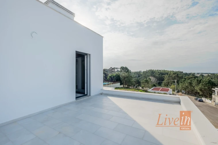 Moradia T4 para Venda em Ericeira Foto 17