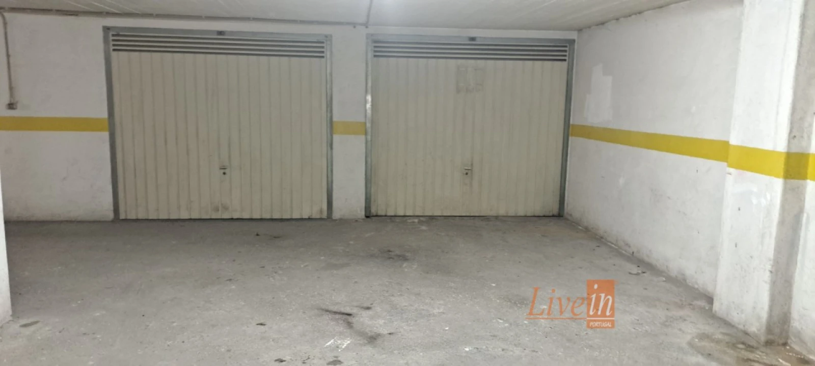 Garagem para Arrendamento em Rio de Mouro Foto 4
