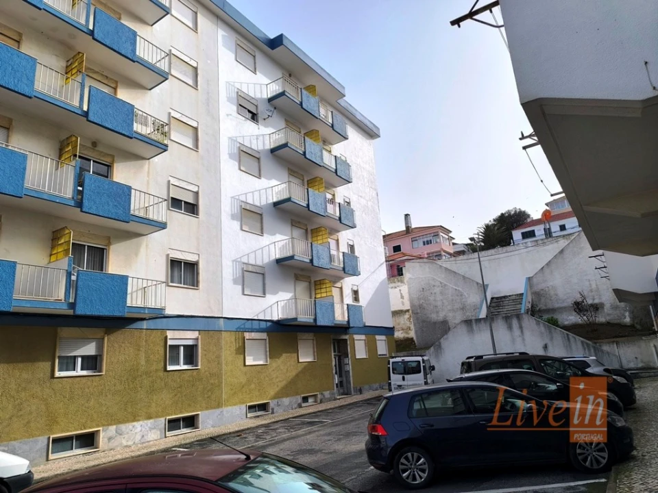 Apartamento T2 para Arrendamento em Ericeira Foto 1