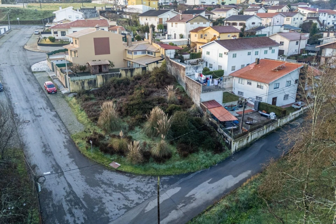 Terreno para Venda em Arrifana Foto 3