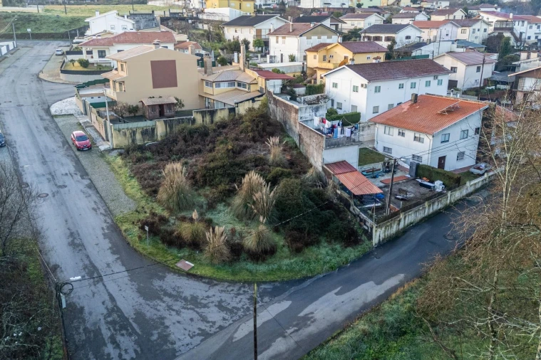Terreno para Venda em Arrifana Foto 3
