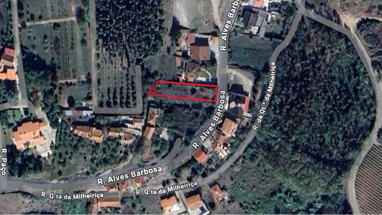 Terreno para Venda em Sangalhos Foto 1