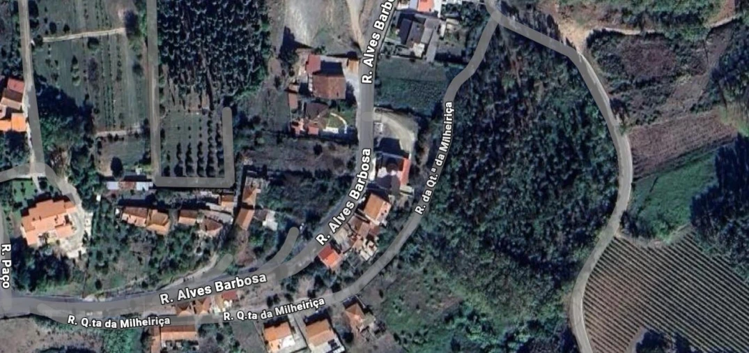 Terreno para Venda em Sangalhos Foto 3