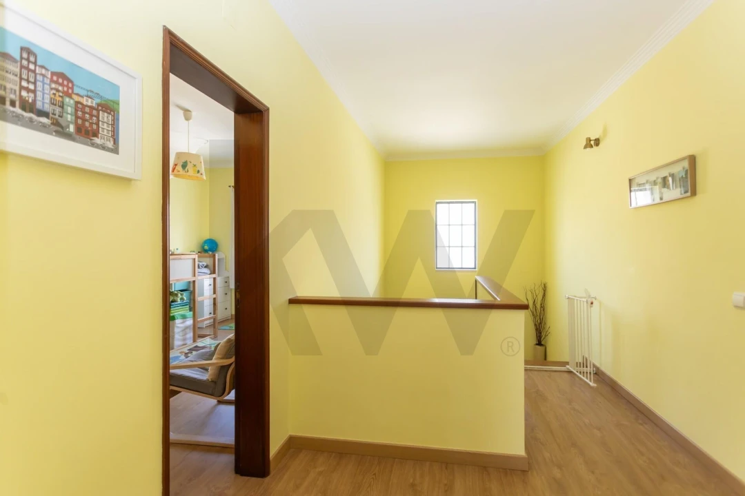 Moradia T4 para Venda em Moita Foto 45