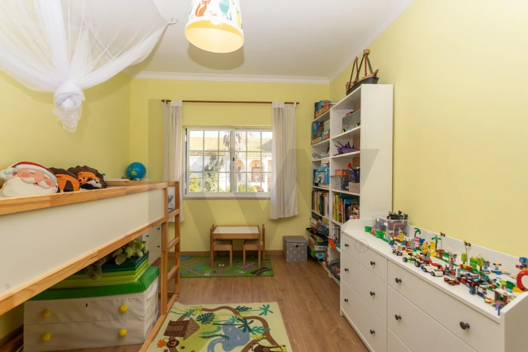 Moradia T4 para Venda em Moita Foto 43