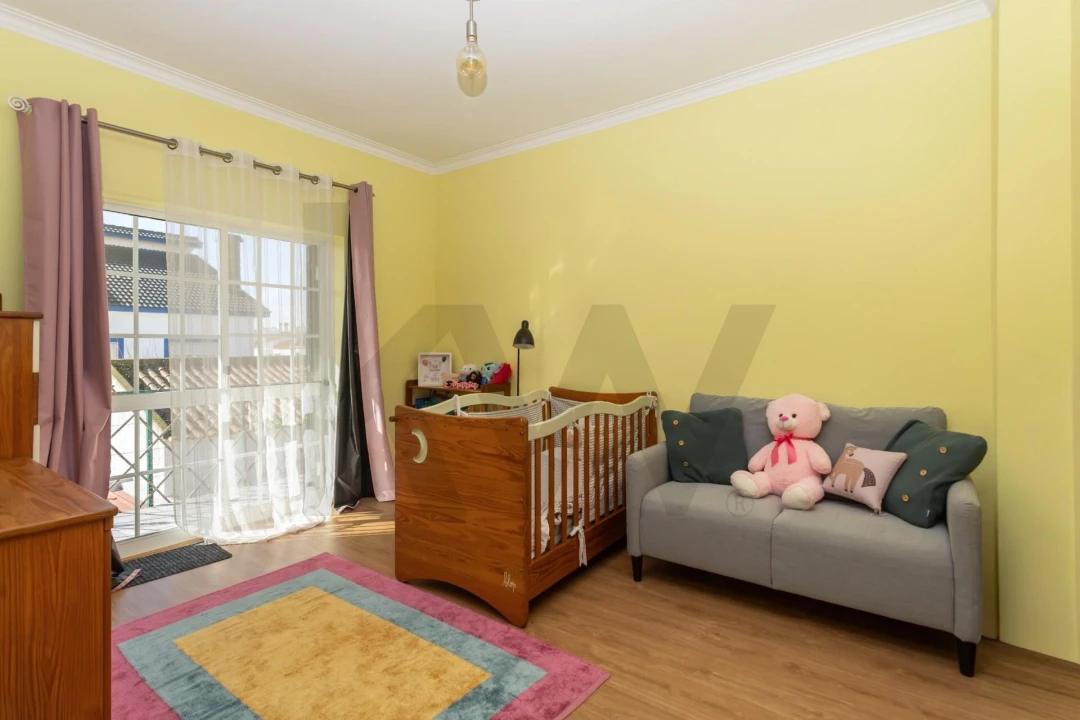 Moradia T4 para Venda em Moita Foto 27