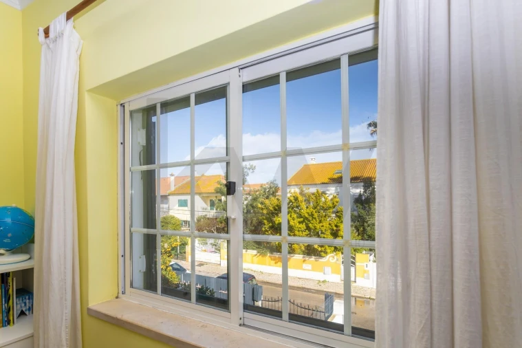 Moradia T4 para Venda em Moita Foto 41