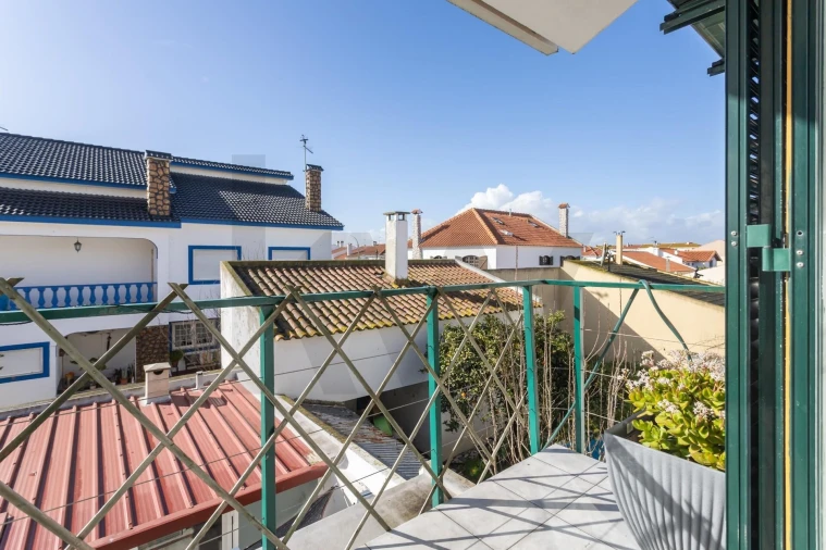 Moradia T4 para Venda em Moita Foto 24