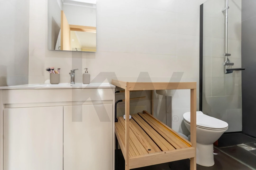 Moradia T4 para Venda em Moita Foto 17