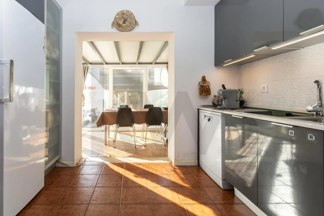 Moradia T4 para Venda em Moita Foto 2