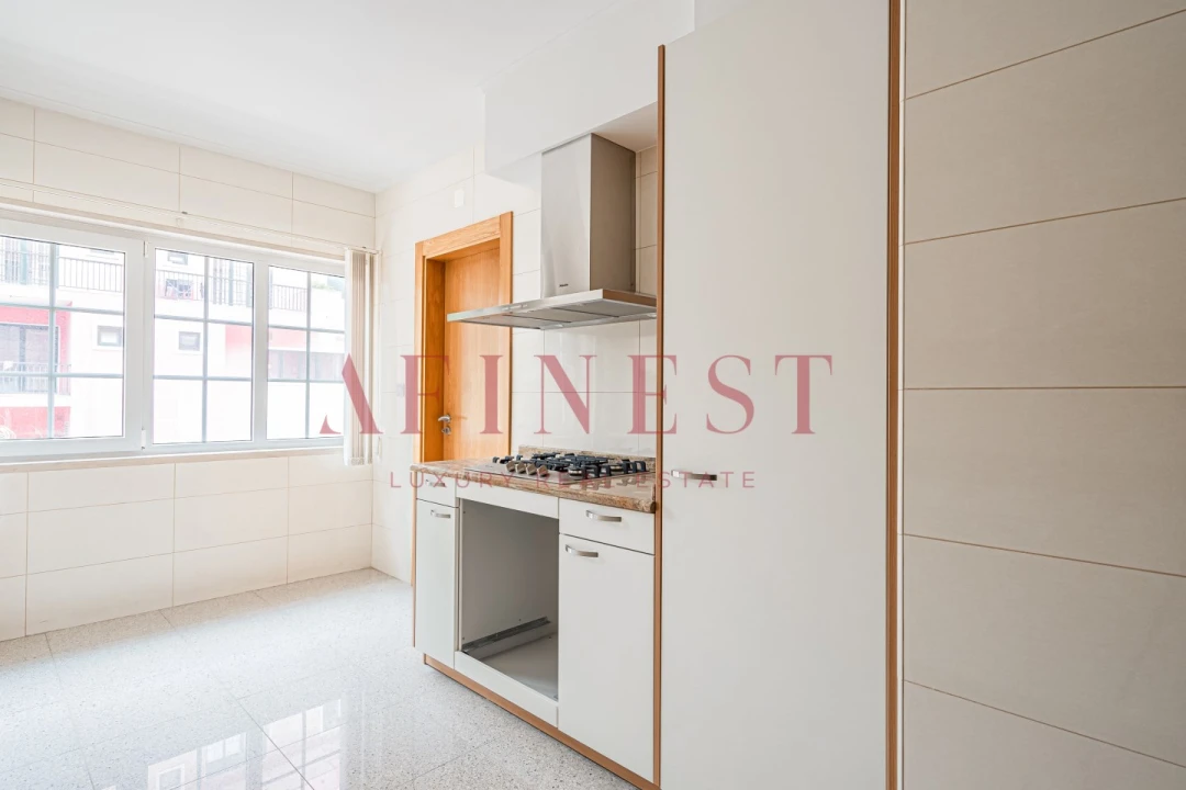 Apartamento T3 para Arrendamento em Cascais e Estoril Foto 2