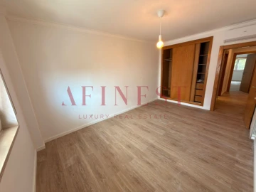 Apartamento T3 para Arrendamento em Cascais e Estoril
