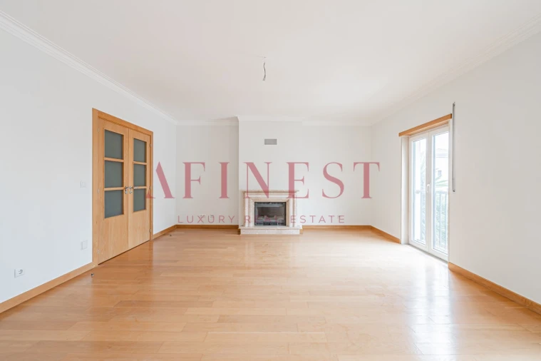 Apartamento T3 para Arrendamento em Cascais e Estoril Foto 1