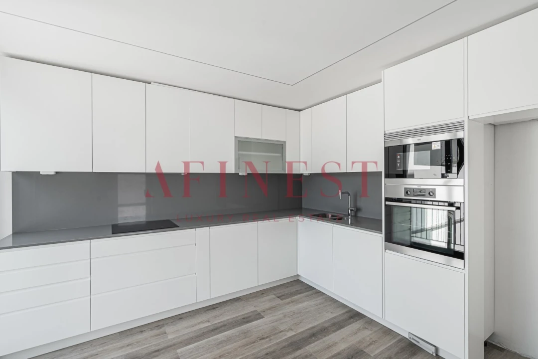 Moradia T4 para Venda em Carcavelos e Parede Foto 11