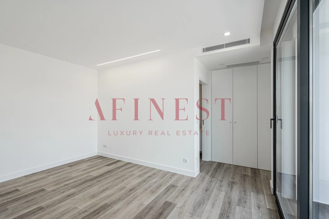 Moradia T4 para Venda em Carcavelos e Parede Foto 19