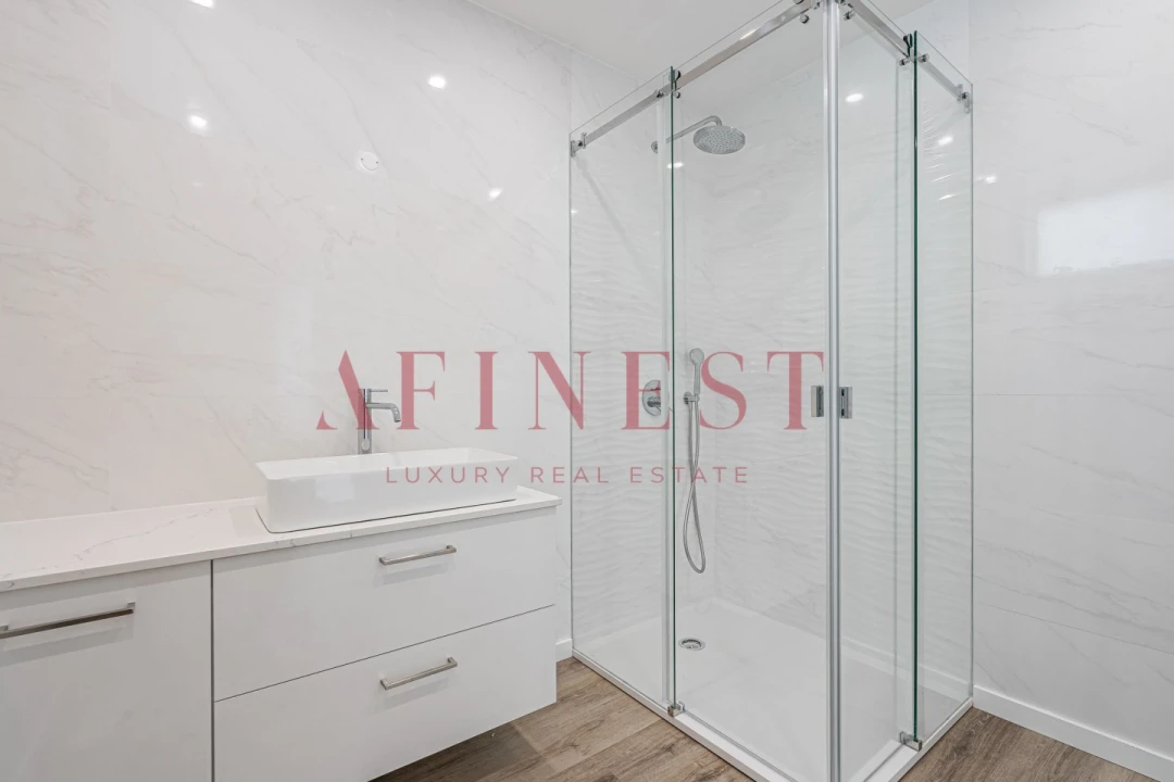 Moradia T4 para Venda em Carcavelos e Parede Foto 31