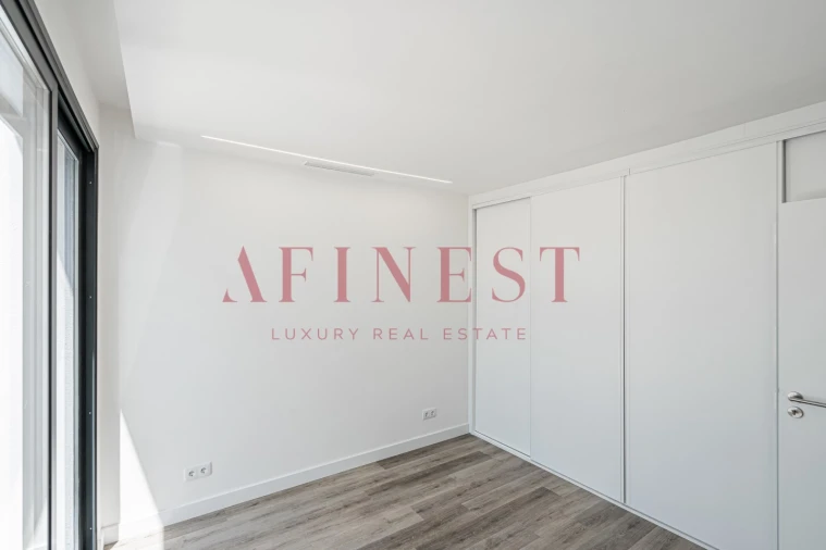 Moradia T4 para Venda em Carcavelos e Parede Foto 29