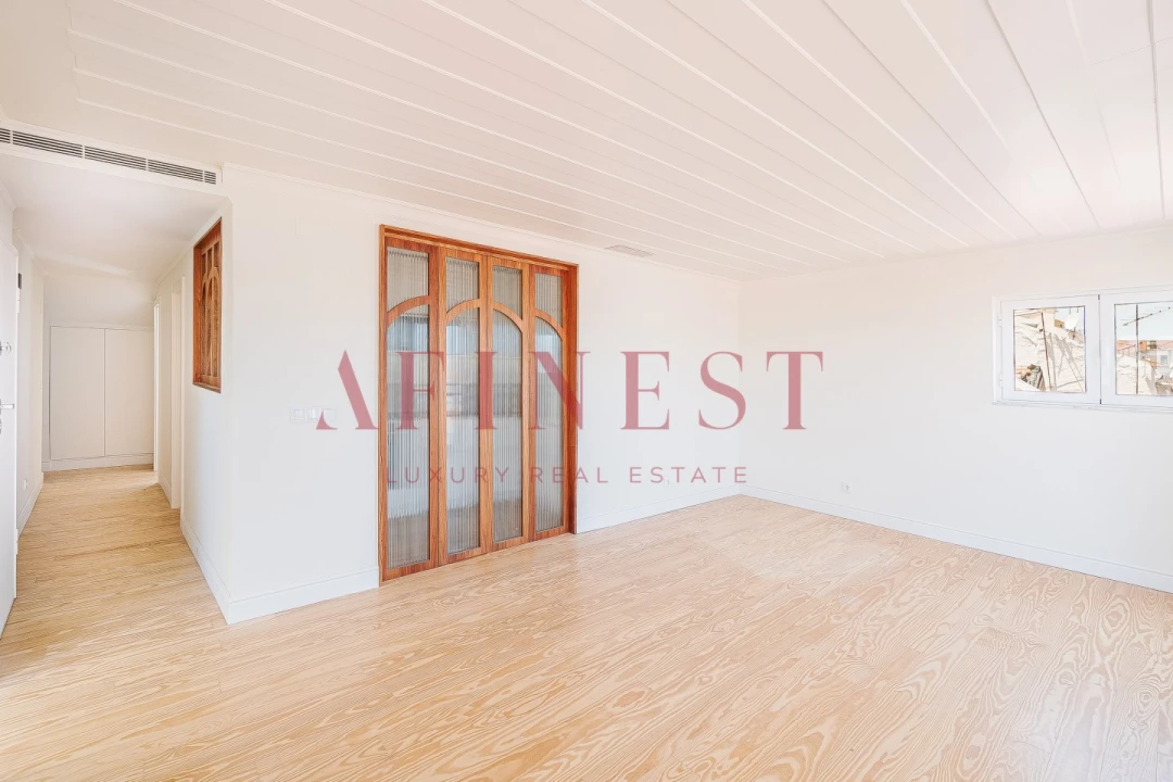 Apartamento T2 para Venda em Santa Maria Maior Foto 7