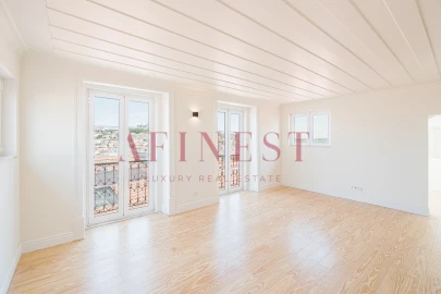 Apartamento T2 para Venda em Santa Maria Maior