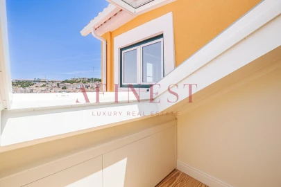 Apartamento T2 para Venda em Santa Maria Maior