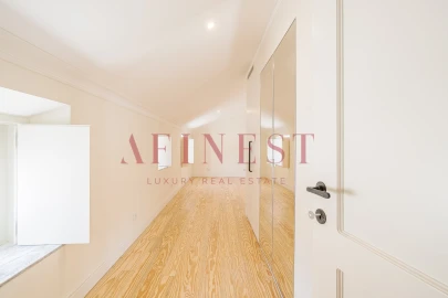 Apartamento T2 para Venda em Santa Maria Maior