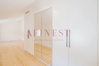 Apartamento T2 para Venda em Santa Maria Maior