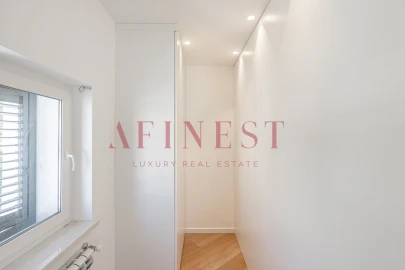 Moradia T8 para Venda em Cascais e Estoril