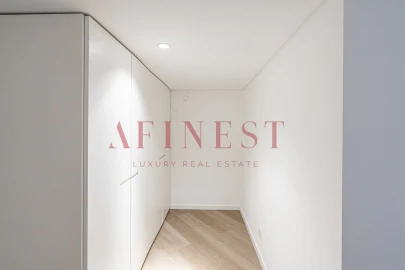 Moradia T8 para Venda em Cascais e Estoril