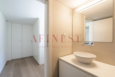 Moradia T8 para Venda em Cascais e Estoril