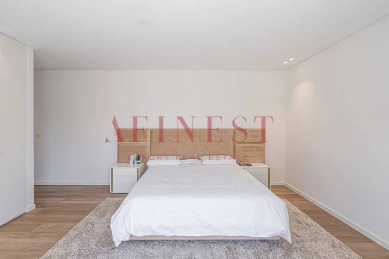 Moradia T8 para Venda em Cascais e Estoril Foto 37