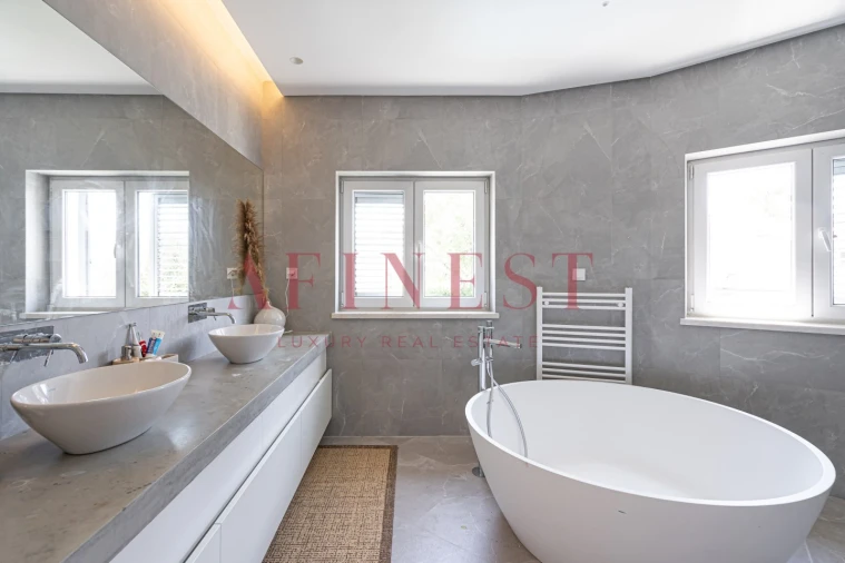 Moradia T8 para Venda em Cascais e Estoril Foto 42