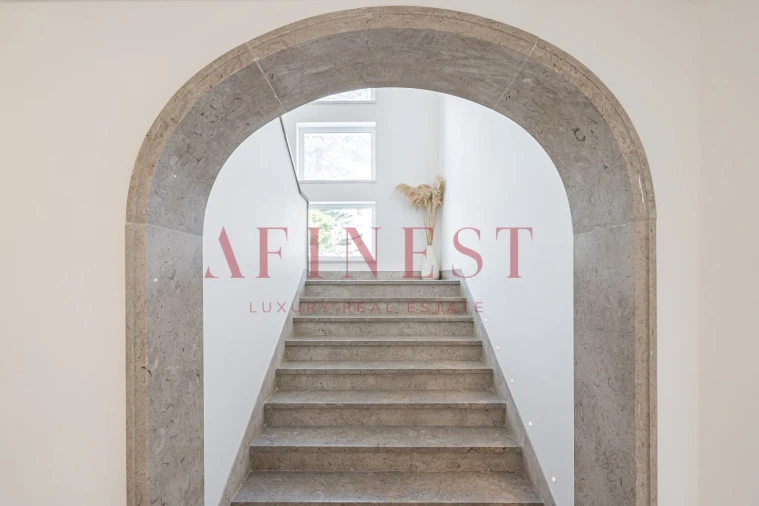 Moradia T8 para Venda em Cascais e Estoril Foto 46