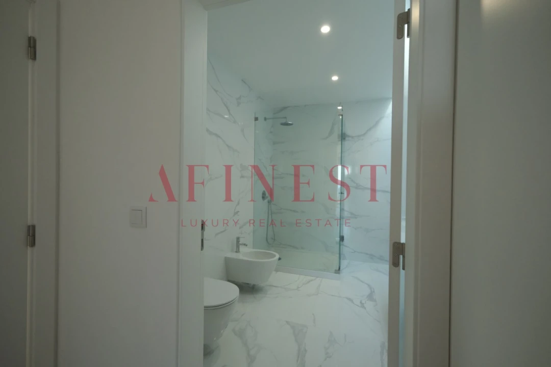 Moradia T4 para Venda em Ericeira Foto 18