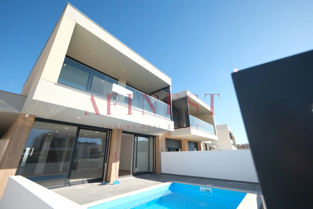 Moradia T4 para Venda em Ericeira Foto 5