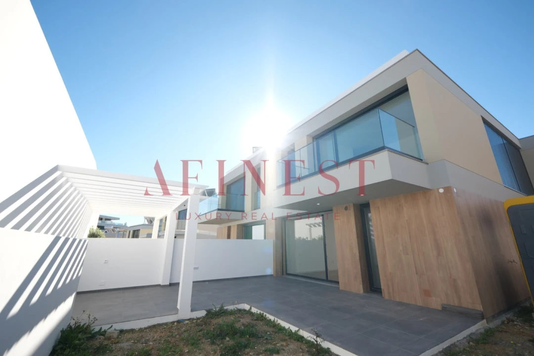 Moradia T4 para Venda em Ericeira Foto 33