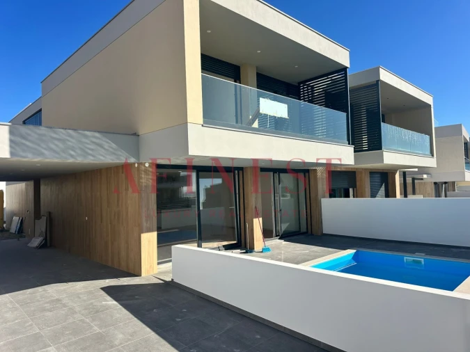 Moradia T4 para Venda em Ericeira Foto 7