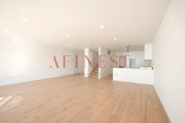 Moradia T4 para Venda em Ericeira Foto 2