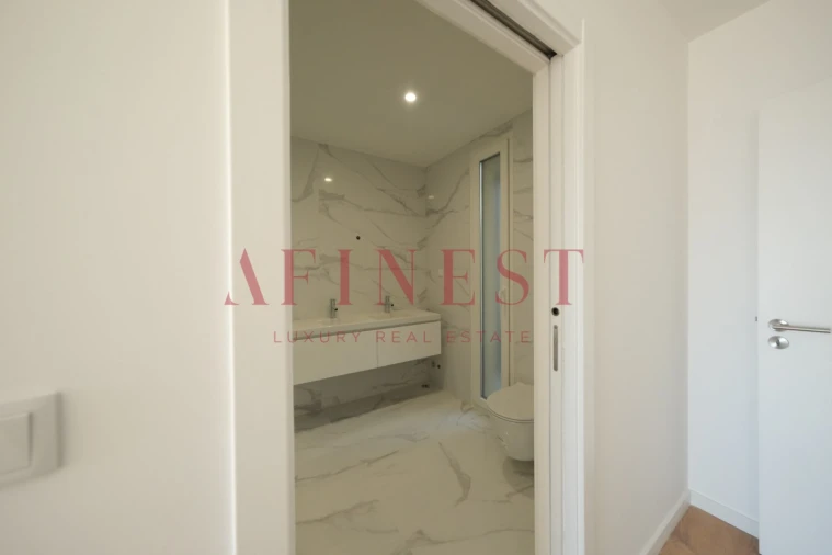 Moradia T4 para Venda em Ericeira Foto 21